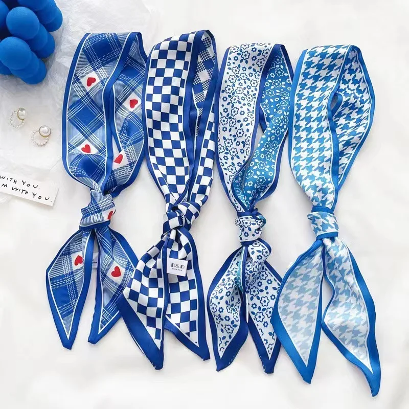 Travel Accessories Neck - Klein mavi ipek eşarp Kadınlar için