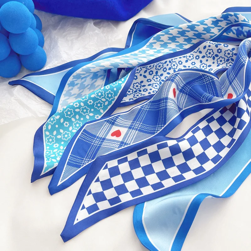 Klein mavi ipek eşarp Kadınlar - Travel Accessories Neck incelemesi ve fiyatı