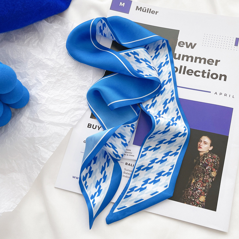 Klein mavi ipek eşarp Kadınlar - Travel Accessories Neck incelemesi ve fiyatı